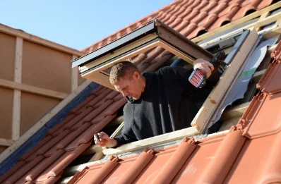 Pose de fenêtres de toit Velux à Launac
